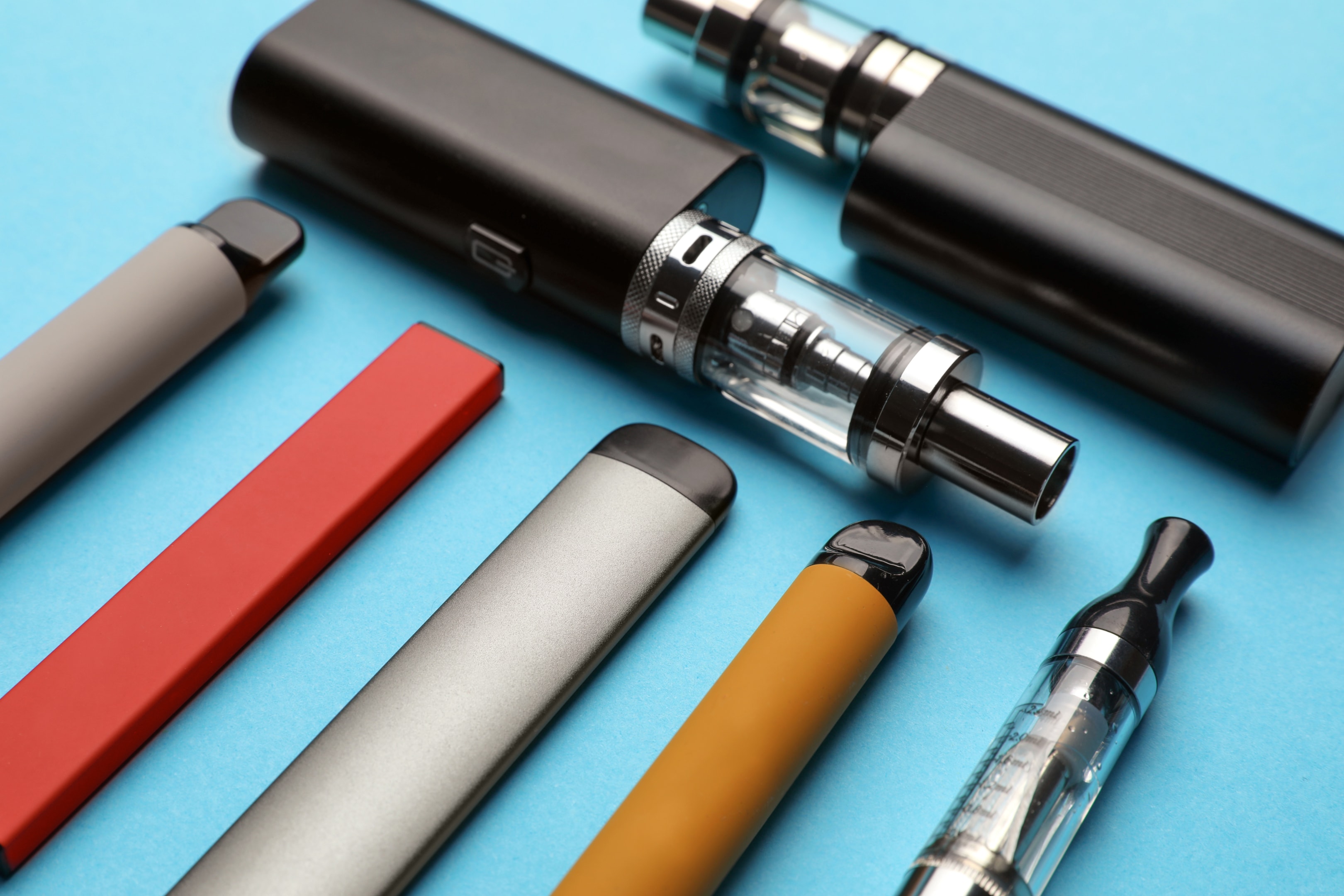 There are other types of vaping devices aside from disposables, and it's all based on your personal preference. Vapes don't have the aroma of smoking traditional marijuana flower, aiding in its discretion.