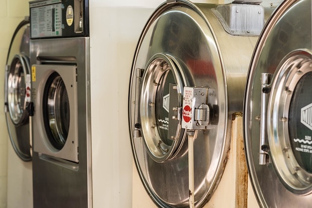 how to clean a smelly clothes dryer