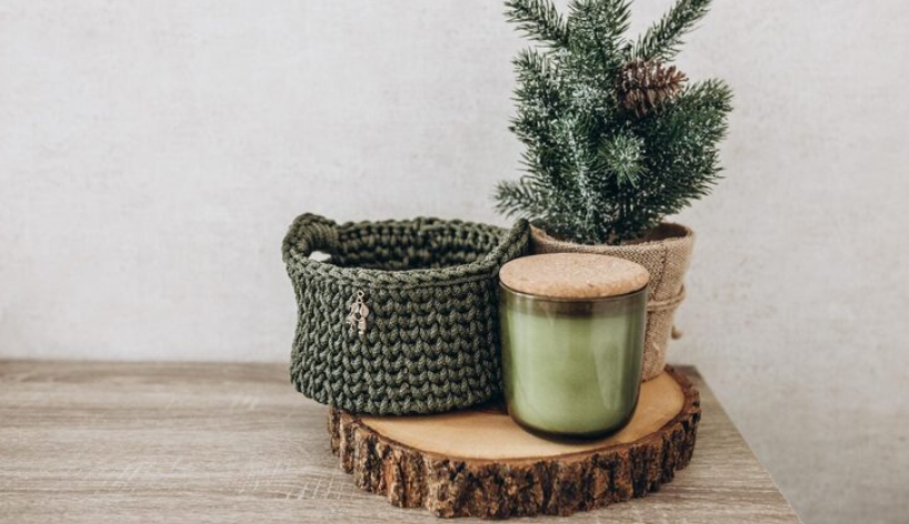 Cozy, Clean-Lined Décor