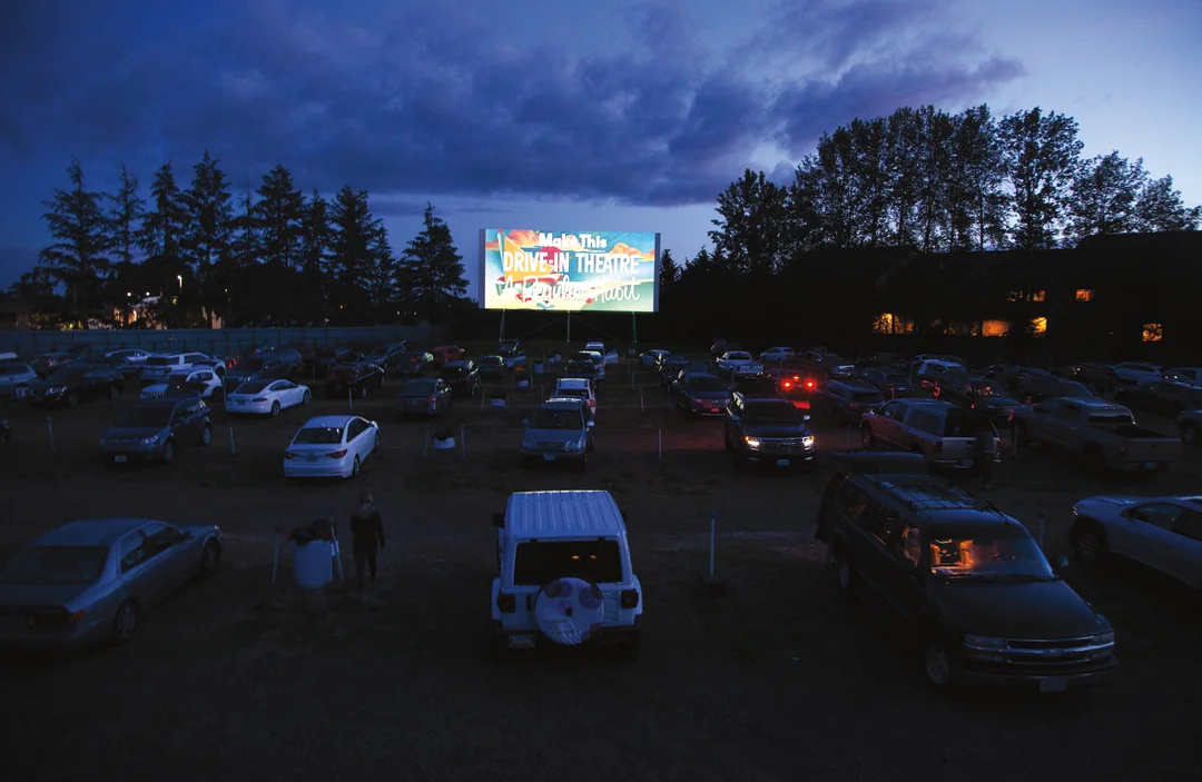 date idea: 99-W Drive-In Theater in Newberg, OR
