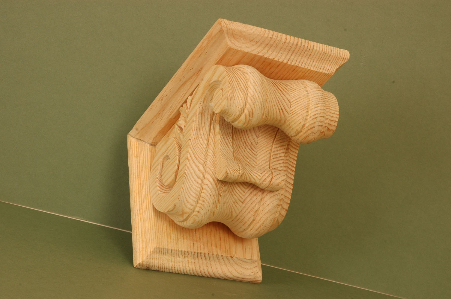 Soffit corbel PN653 from buycarvings.co.uk