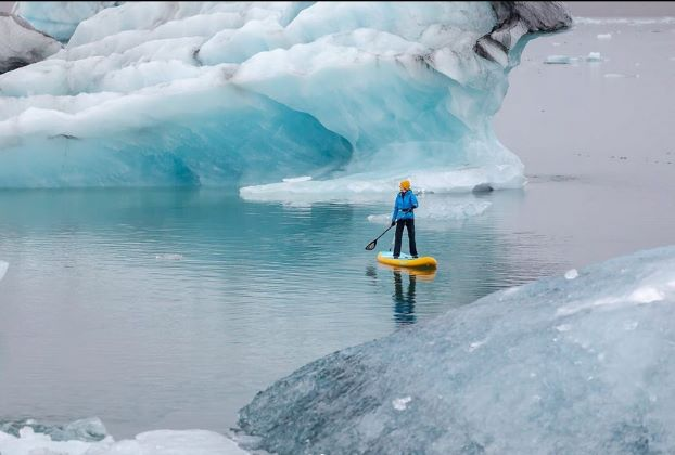 inflatable paddle board in winter