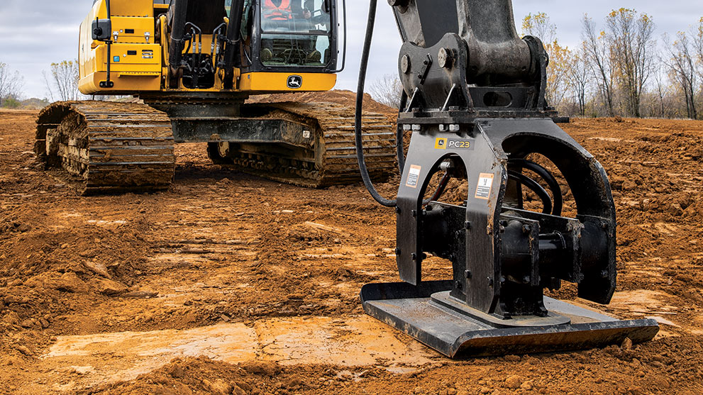 Why Attachments Make Excavators so Versatile