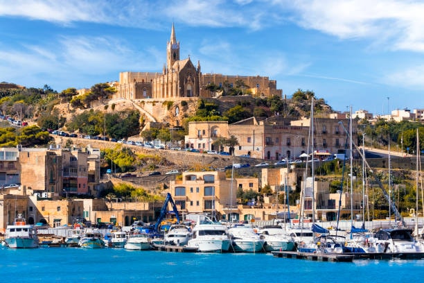 Un panorama de Malte et Gozo, deux îles à découvrir lors de vos études.