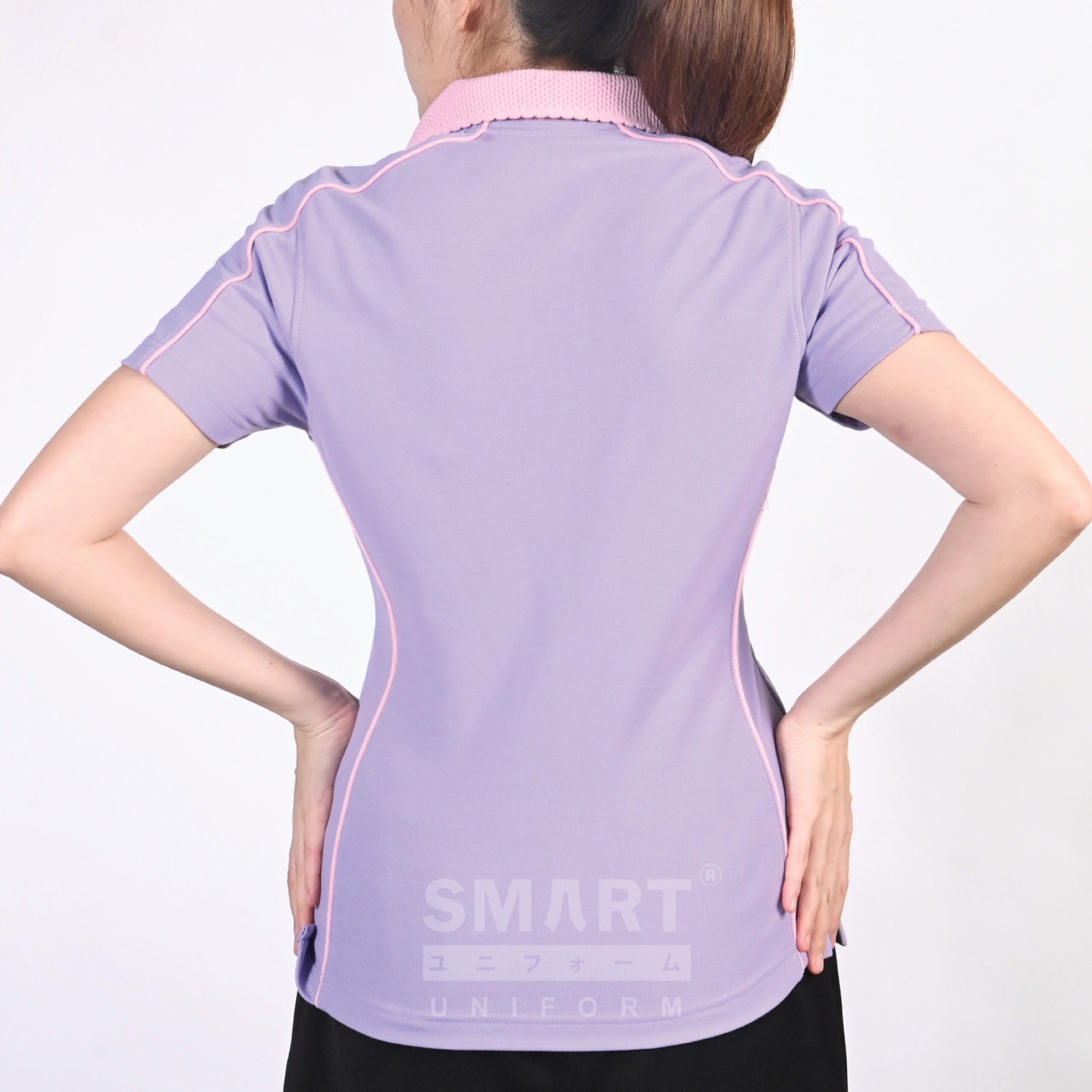 ด้านหลังของเสื้อโปโล