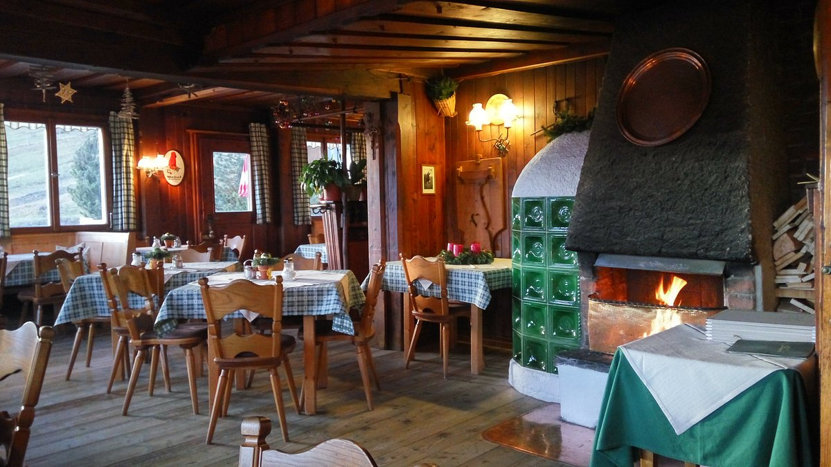 Uriges Breitmoos in dem man Menschen aus der Region trifft