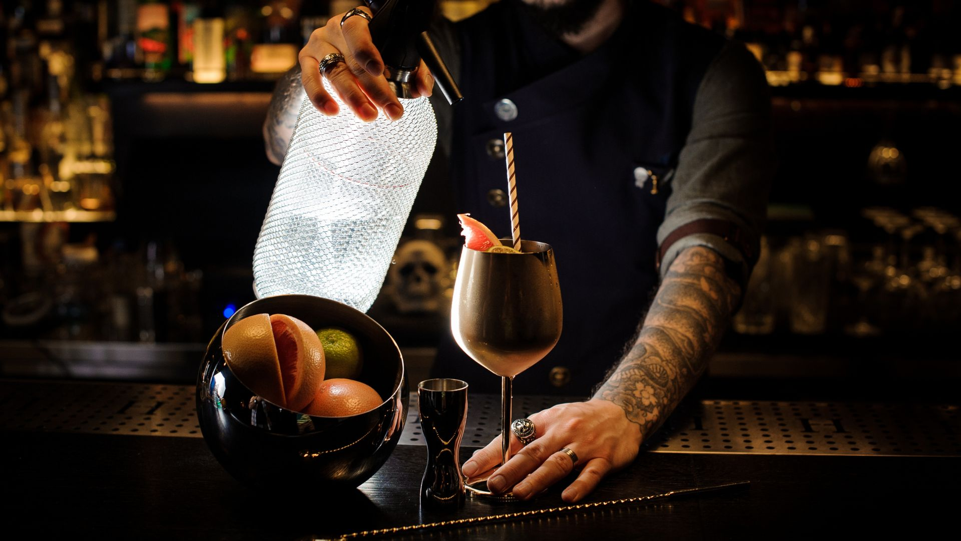 Why Mobile Bar Hire Is Perfect For Winter Events? -