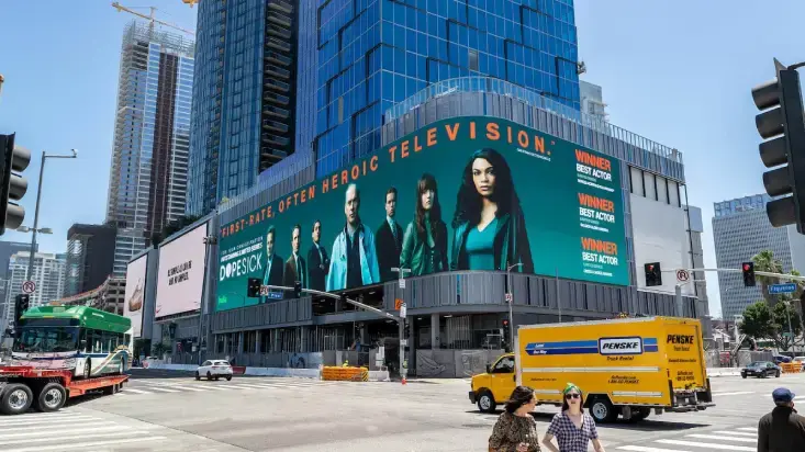 15 Powerful Street Advertising Ideas 4 american ultra street marketing example