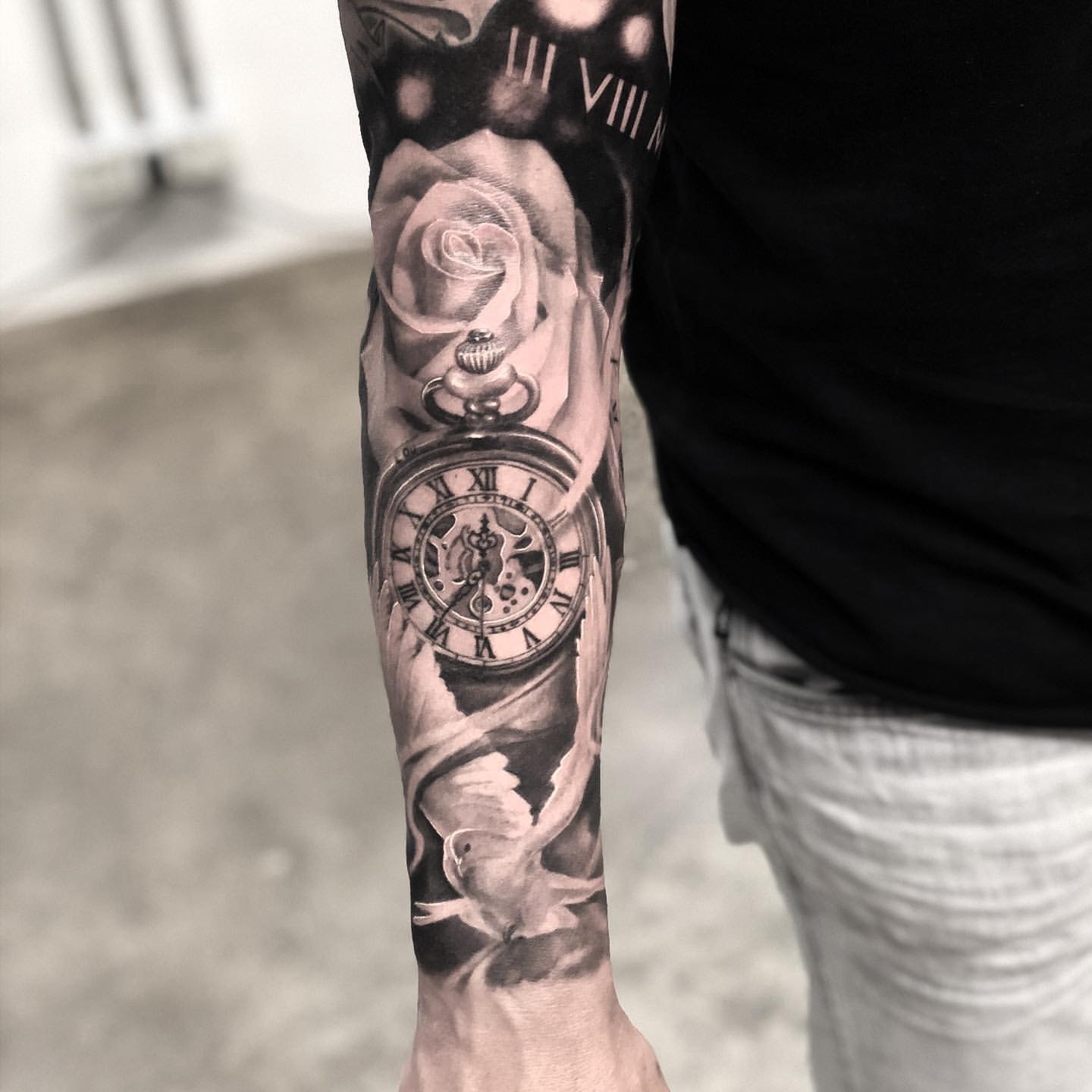 Realistisches Rosen Tattoos für Männer