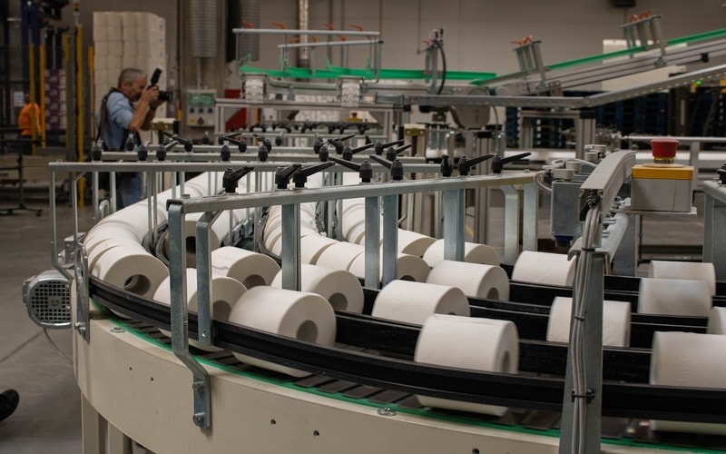 Tissue paper manufacturing facility