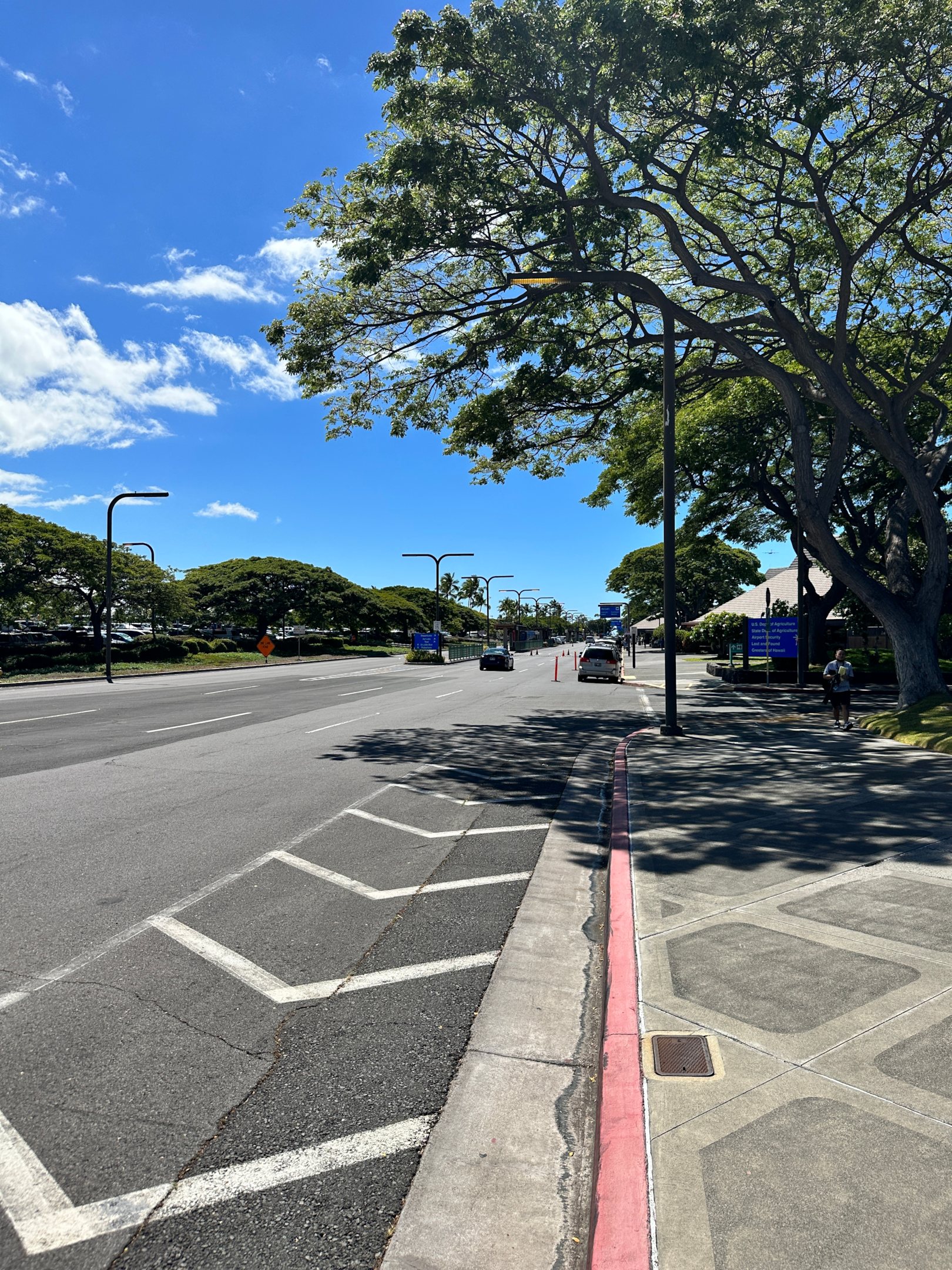 Rideshare and Rental Car pickups at the Kona International Airport are located in the center median.