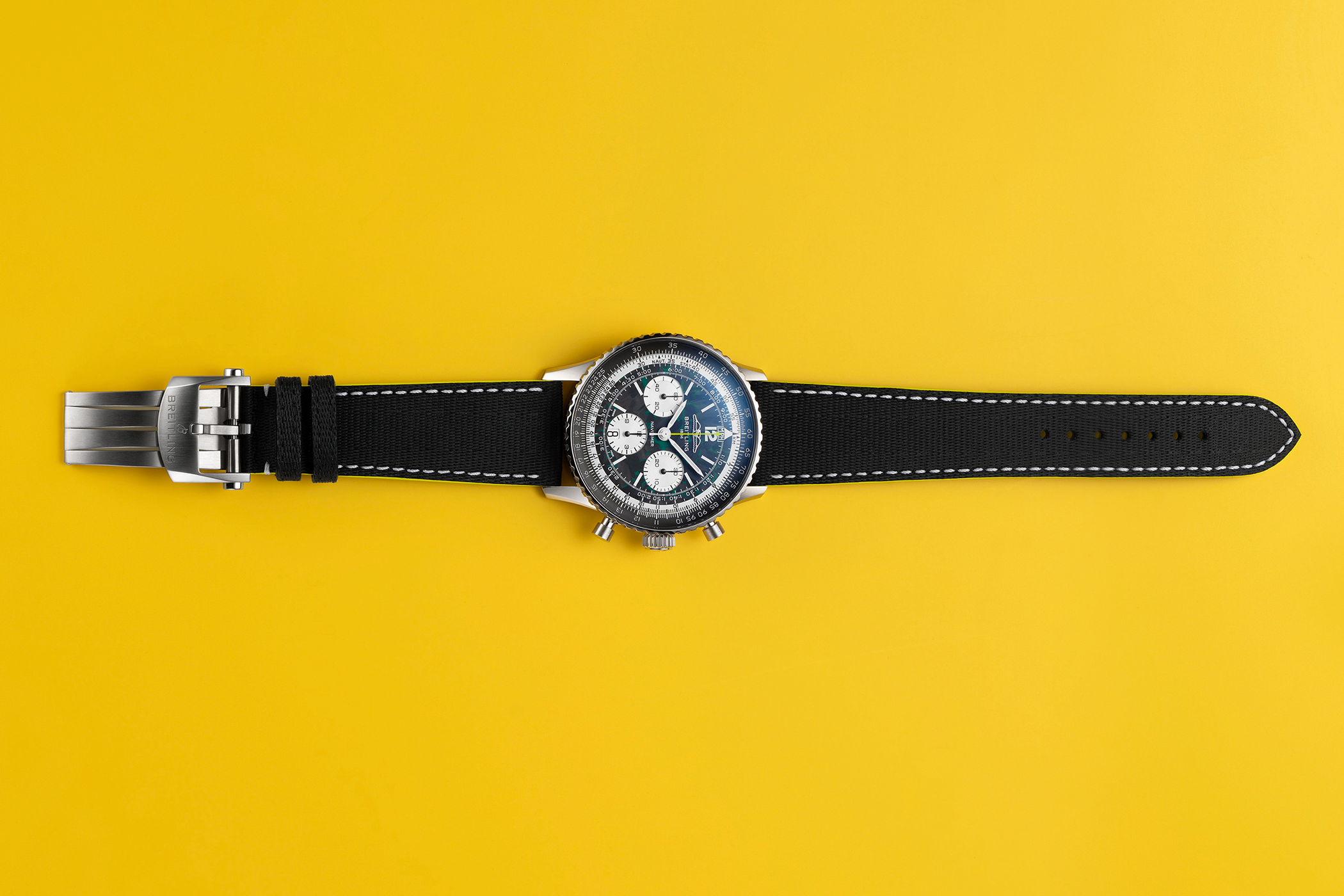 Breitling x Aston Martin Aramco F1