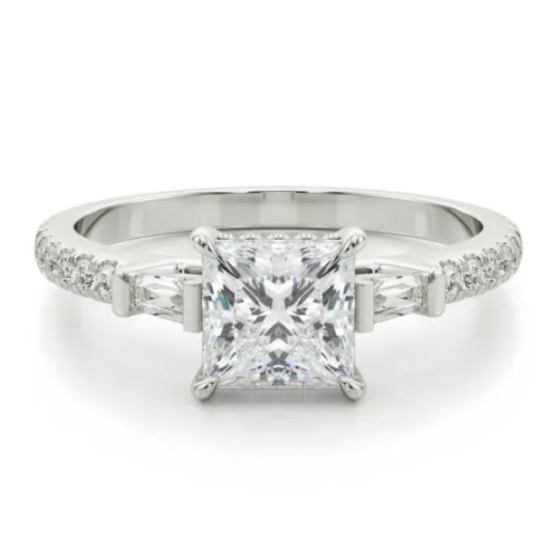 Sierra Classic Ring with Princess Cut Diamond