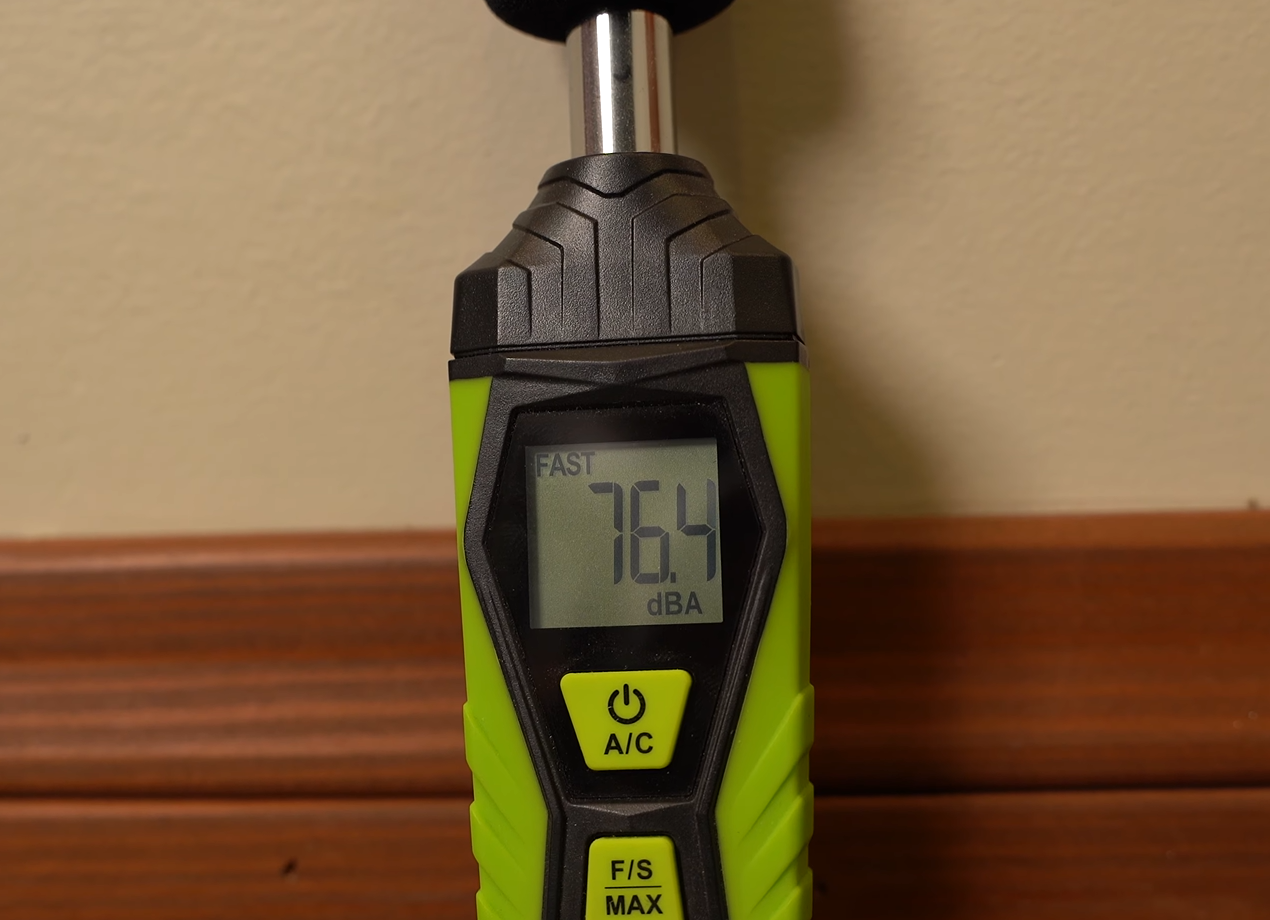 Shark IZ340H measuring 76 decibels using a sound level meter
