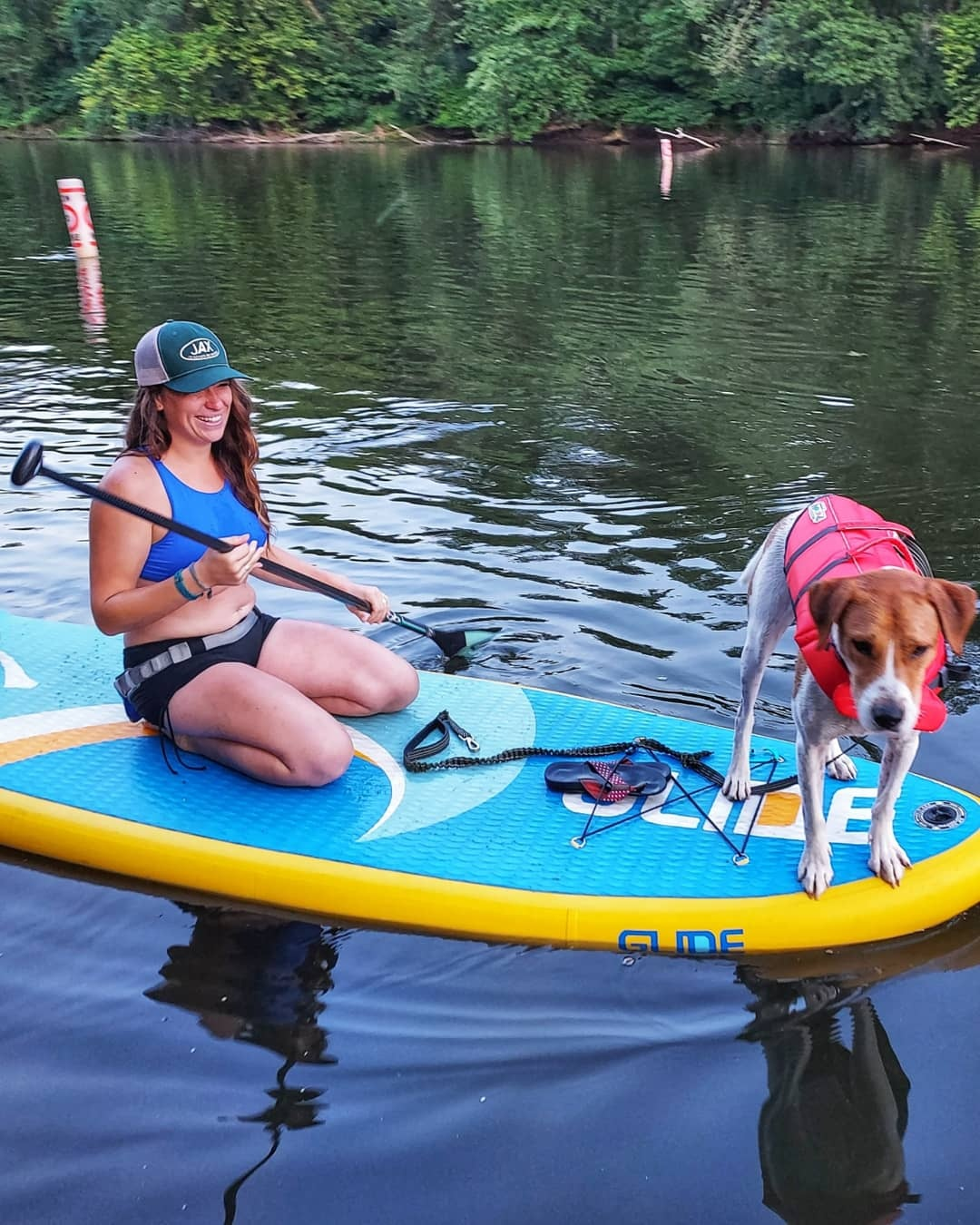 sup paddle and inflatable sup board