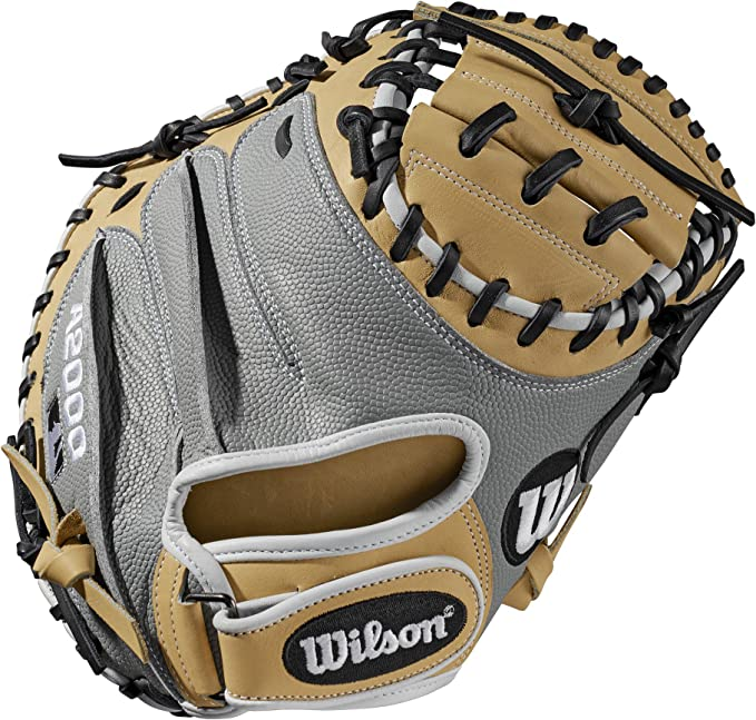 7 Best Catchers Gloves [2023] Dugout University