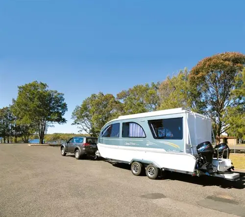 Caraboat 7500 Floating Caravan