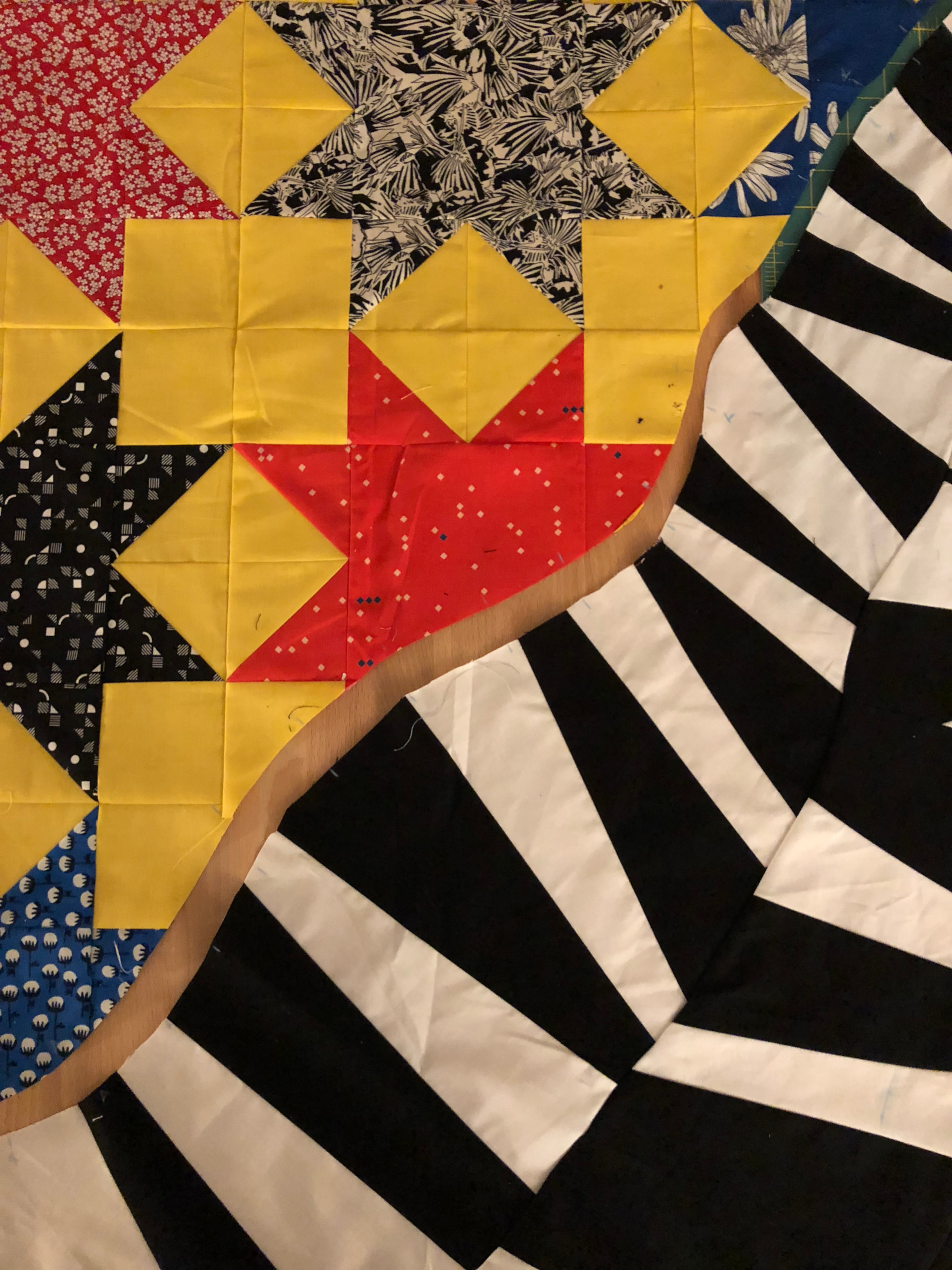 Free Quilt Patterns - Scrappy Whirligig Quilt - Bryan House Quilts