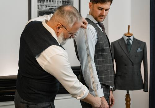 Given tailors use your body measurements, you can be sure you'll get an excellent slim fit (although you may ask if they have a perfect-fit guarantee)