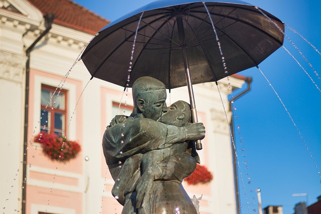  The "Kissing Students" in Tartu