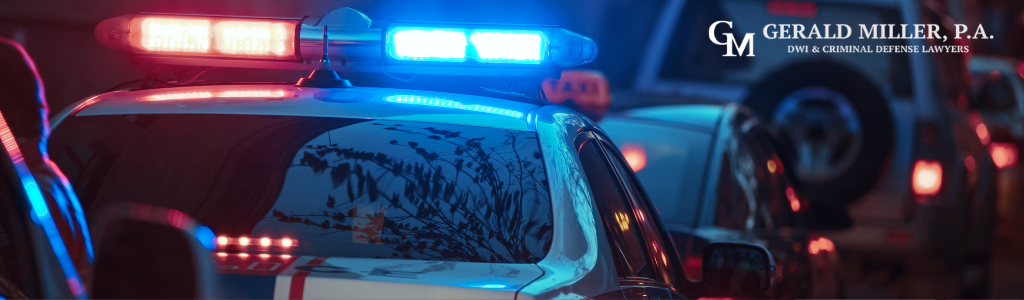 ¿Cuántos arrestos por conducir bajo los efectos del alcohol ocurren cada año en los EE. UU.?