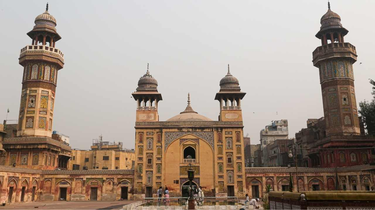 masjid wazir khan, Lahore, islam 