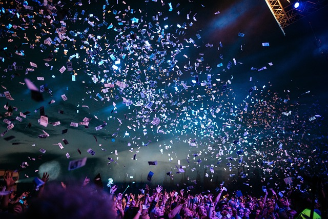 confetti, concert, people, Production Manager