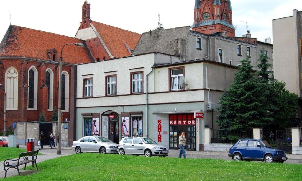 Racibórz (źródło: https://commons.wikimedia.org/wiki/File:Racib%C3%B3rz,_Szewska_5a_-_fotopolska.eu_(113845).jpg)