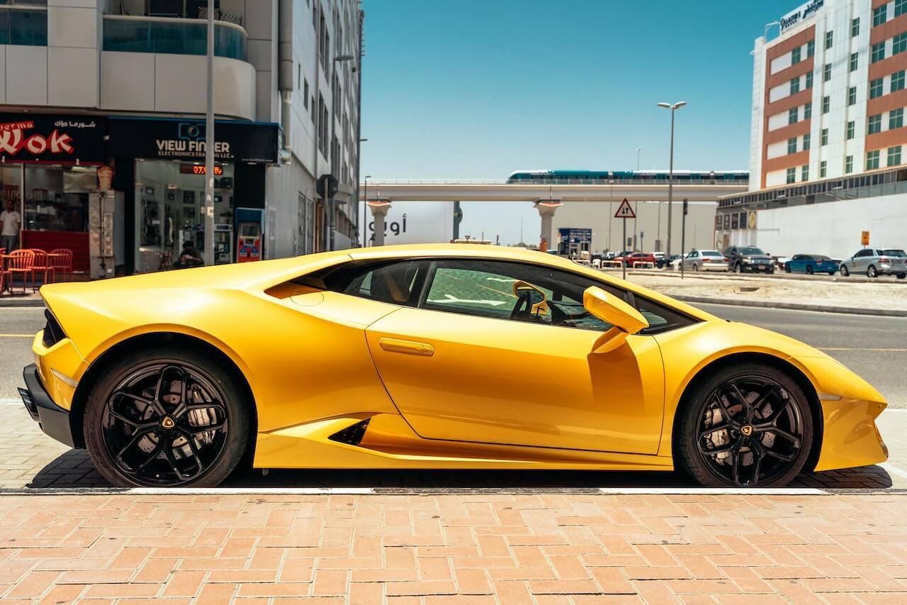 How Much Does It Cost To Rent a Lamborghini for a Year