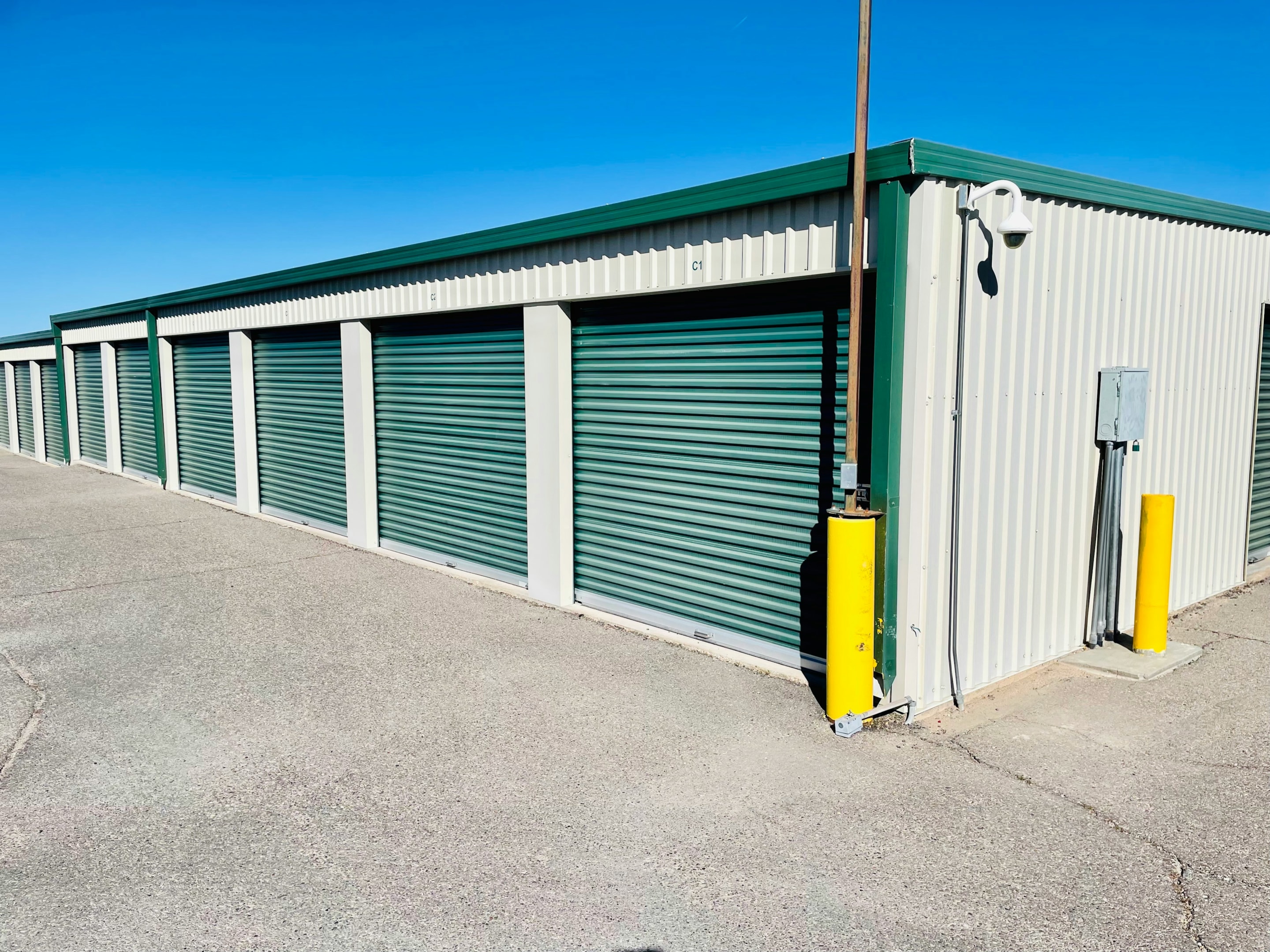 Action Moving and Storage units