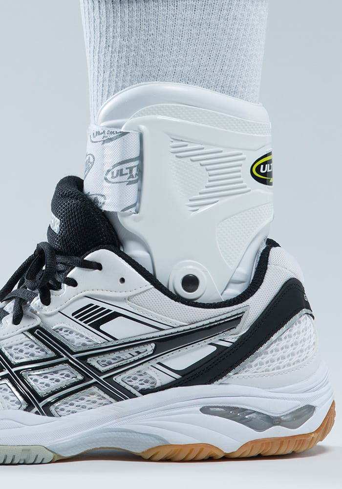 This Ultra Ankle Zoom is pictured within the shoe - which is important for players. Some ankle braces are bulky and therefore difficult to get into the shoes.