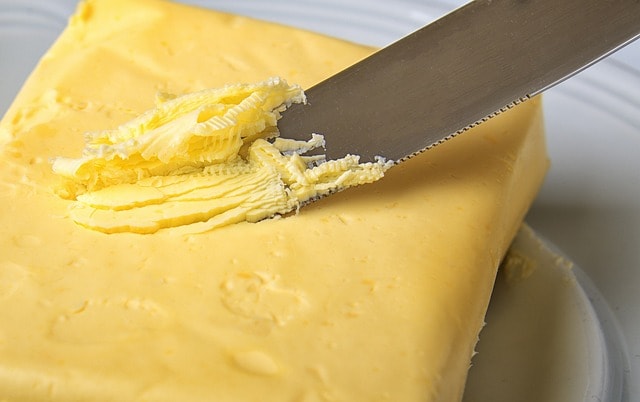 butter, knife, ingredient, food, product, fat, eating, plate, close-up, cholesterol, kitchen, utensil, margarine, pruduct, spread, produce, preparation, organic, healthy, nature, portion, cooking, creamy, fresh, dairy, margarine, margarine, margarine, margarine, margarine