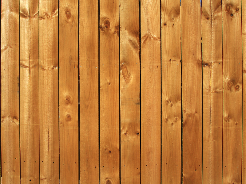 An image showing various fencing materials suitable for Phoenix's climate.