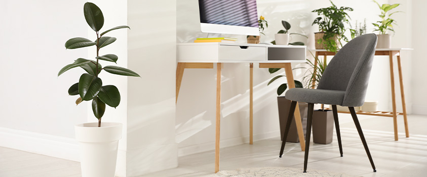 The Artiss 2-drawer computer desk in white fits Scandinavian interior design perfectly.