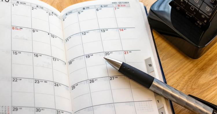 make sure your holiday cleaning is jotted down on your calendar.