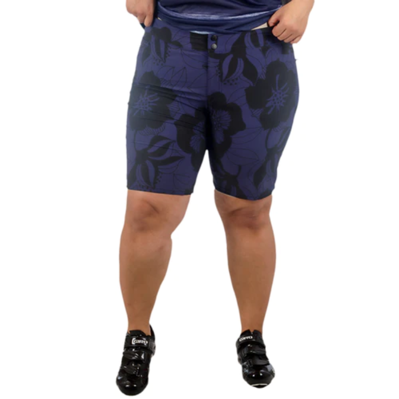 Image of plus-size cycling shorts from SheBeest.