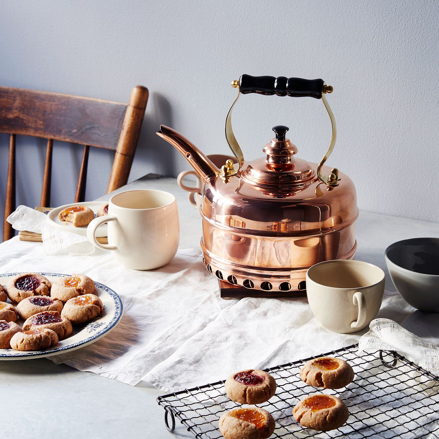 Pros and Cons of Copper Tea Kettles