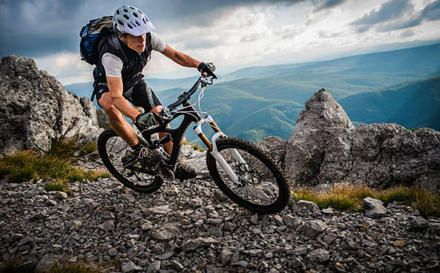 Advantages of Using Mountain Bikes on the Road