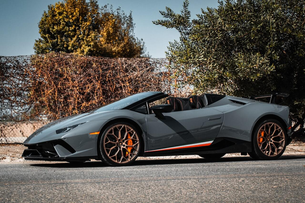 How Much Does It Cost To Rent a Lamborghini for an Hour