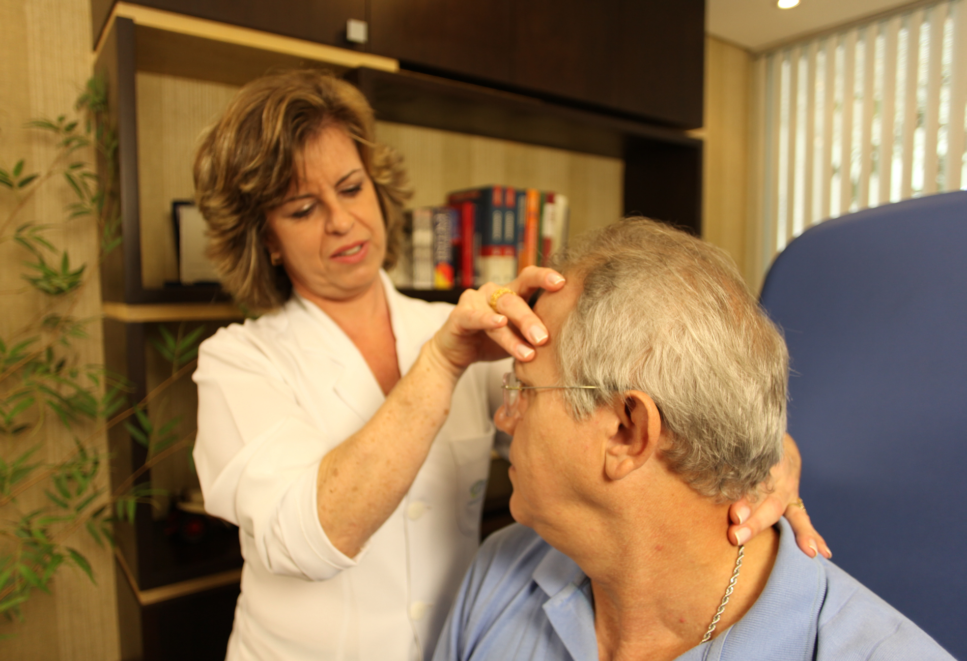 foto de tratamento para coluna vertebral