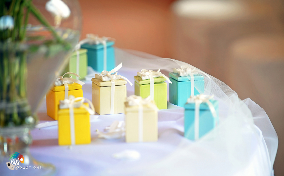 Party Favors and Swag Bags - Vegas night themed party idea
