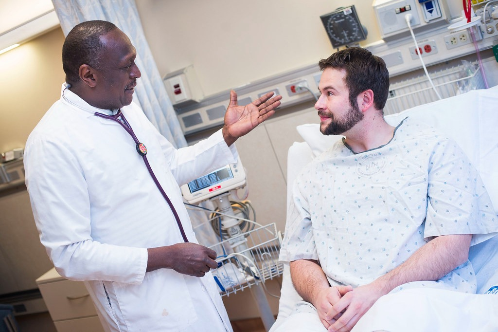 Patient talking with a doctor