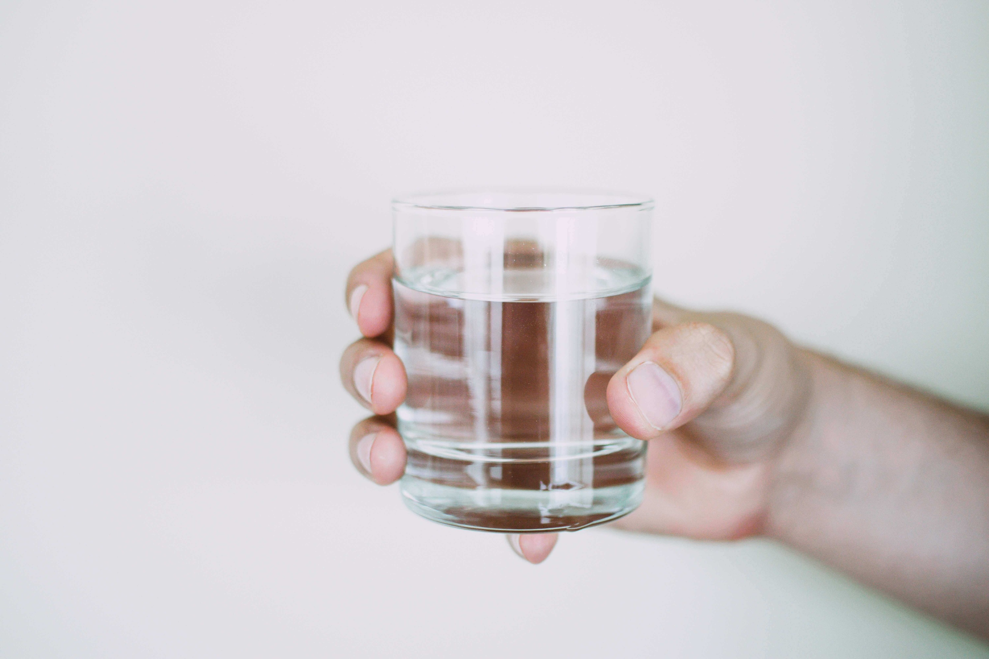 Can you drink water while fasting