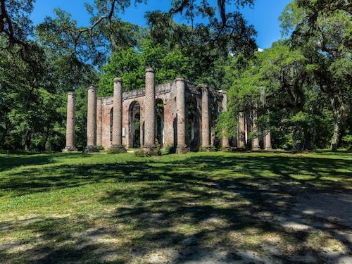 Old Sheldon Church ruins, halfway between the quaint towns of southern charm: Charleston and Savannah