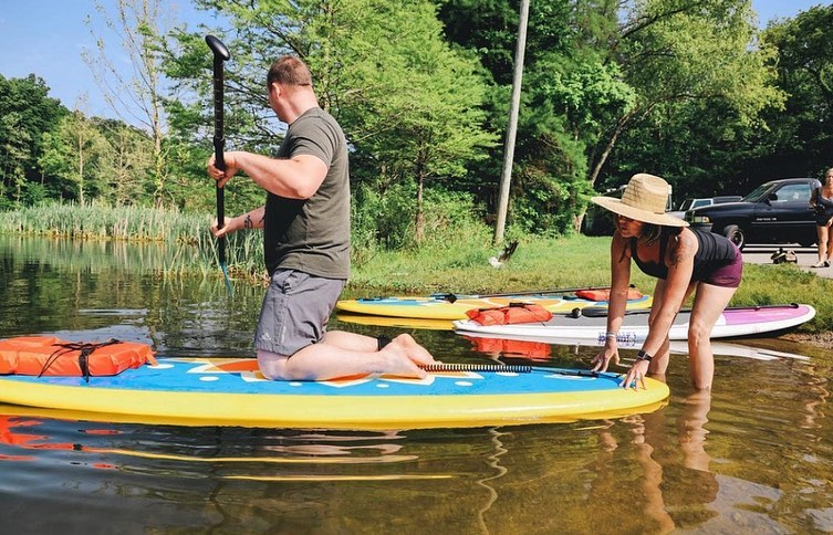 Inflatable sup paddle for paddle board