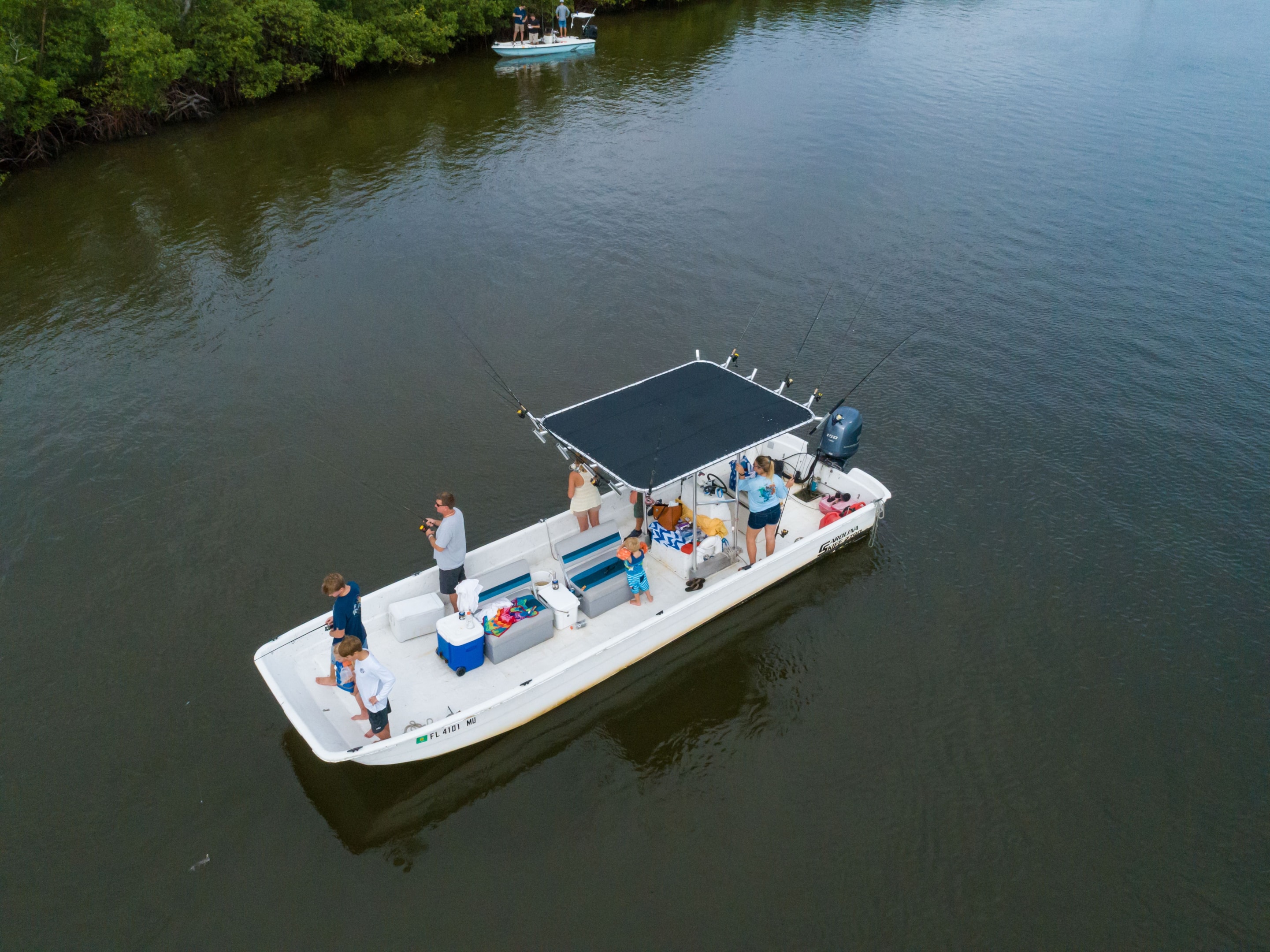 fishing, snook, catch, trips, captain, offshore, bay, tarpon, sharks, dolphins, visit, tackle, mexico, cobia, summer, capt, hook, barracuda, nature, sheepshead, permit, world, fl, flats, lifetime, equipped, grouper