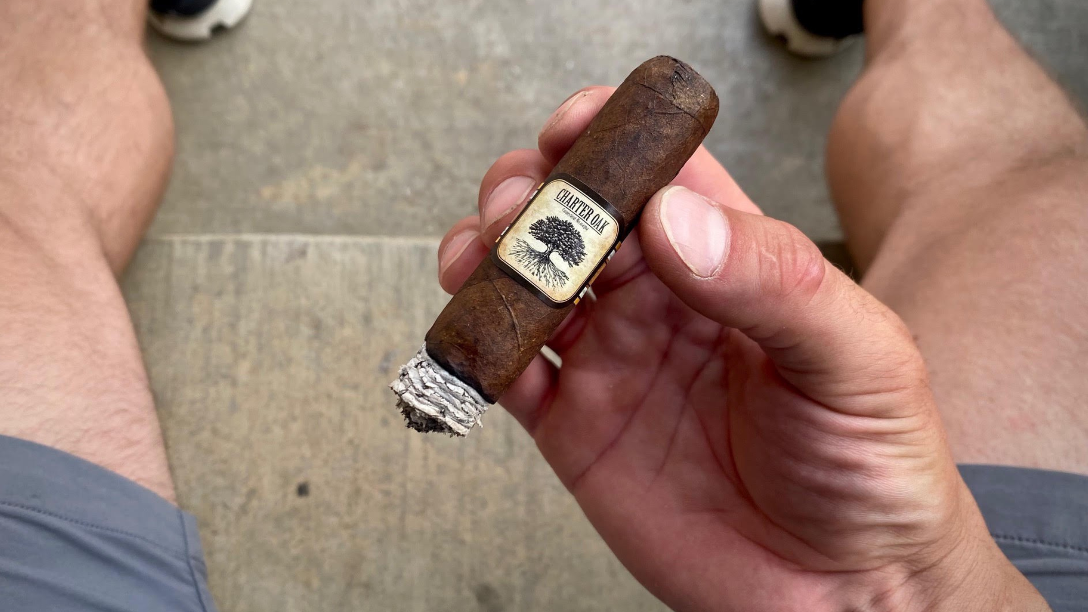 Foundation Charter Oak Maduro Final Third