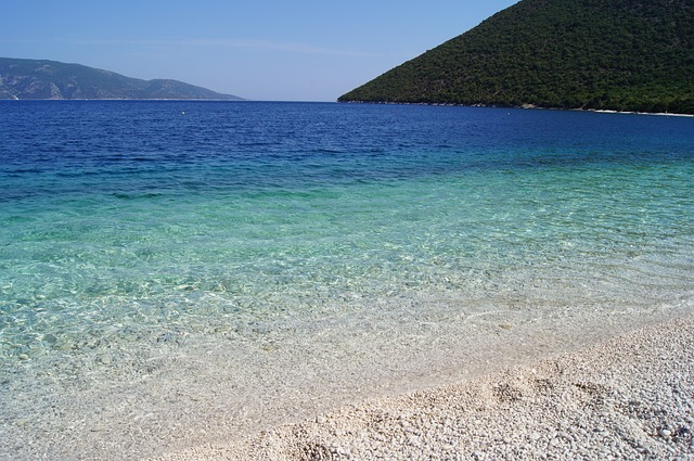 Visit Kefalonia and enjoy several beaches for a romantic escape
