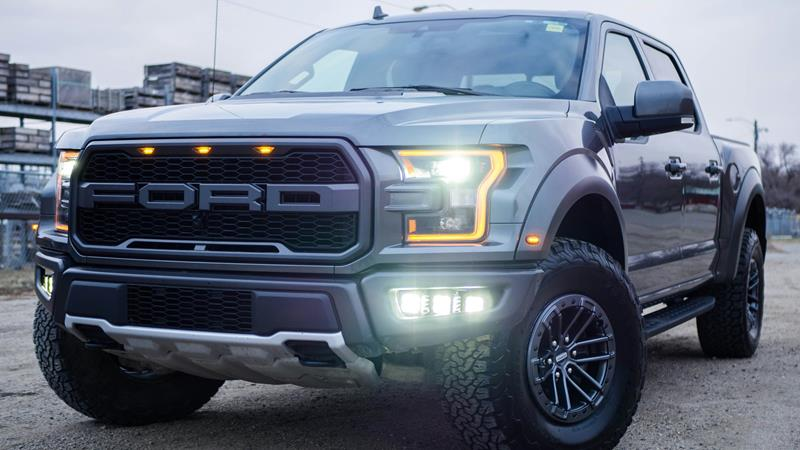 Ford truck with lit CAN bus LED bulbs.