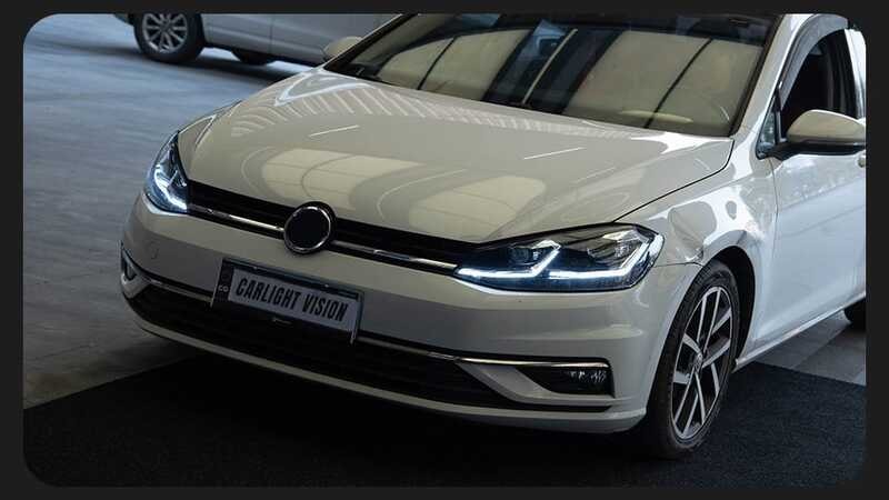 VW Mk7.5 headlights in white